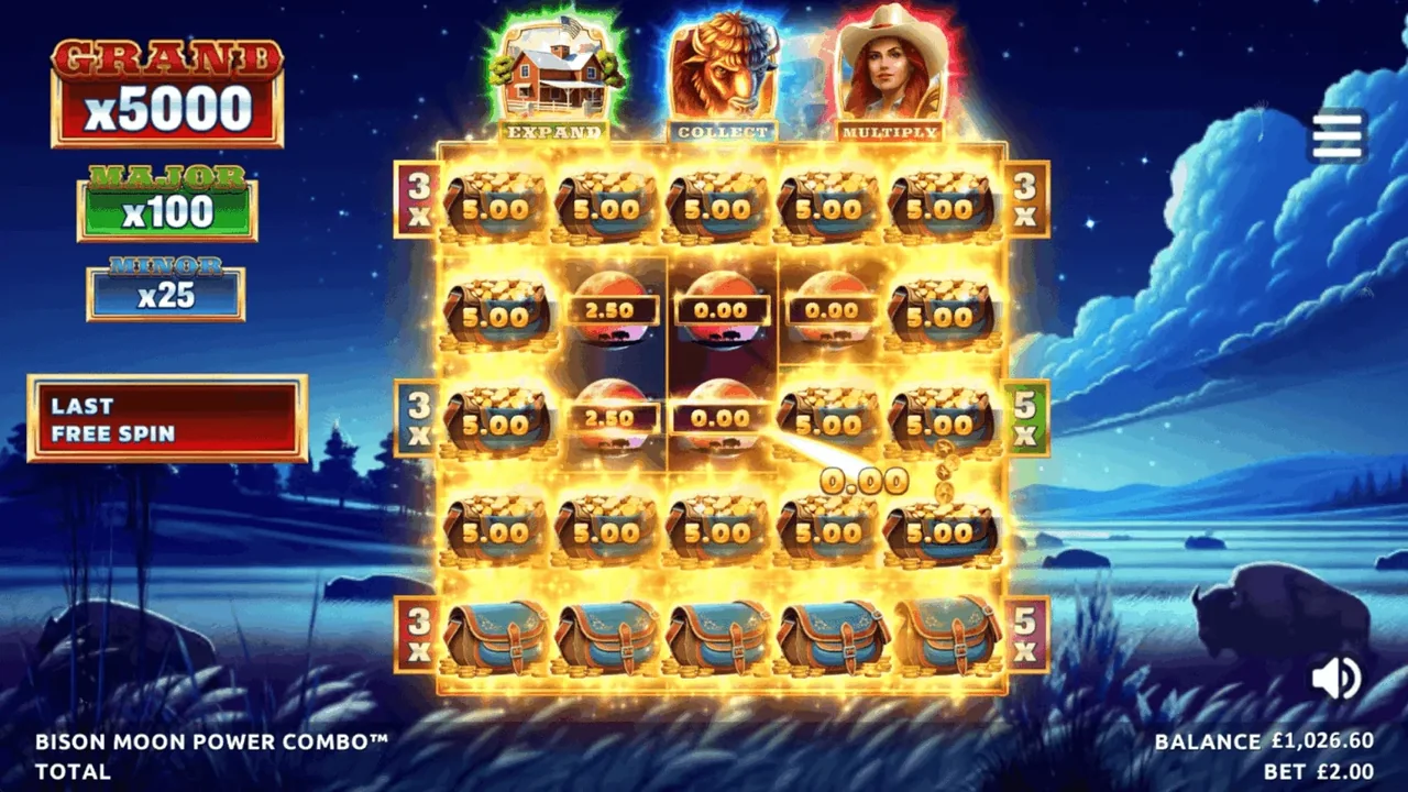Bison Moon Power Combo gameplay screenshot showing the reels or playing interface