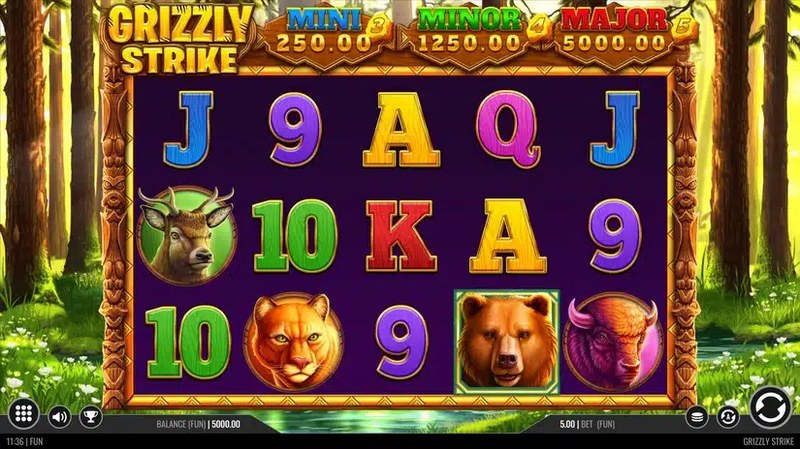 Grizzly Strike: Hold and Win gameplay
