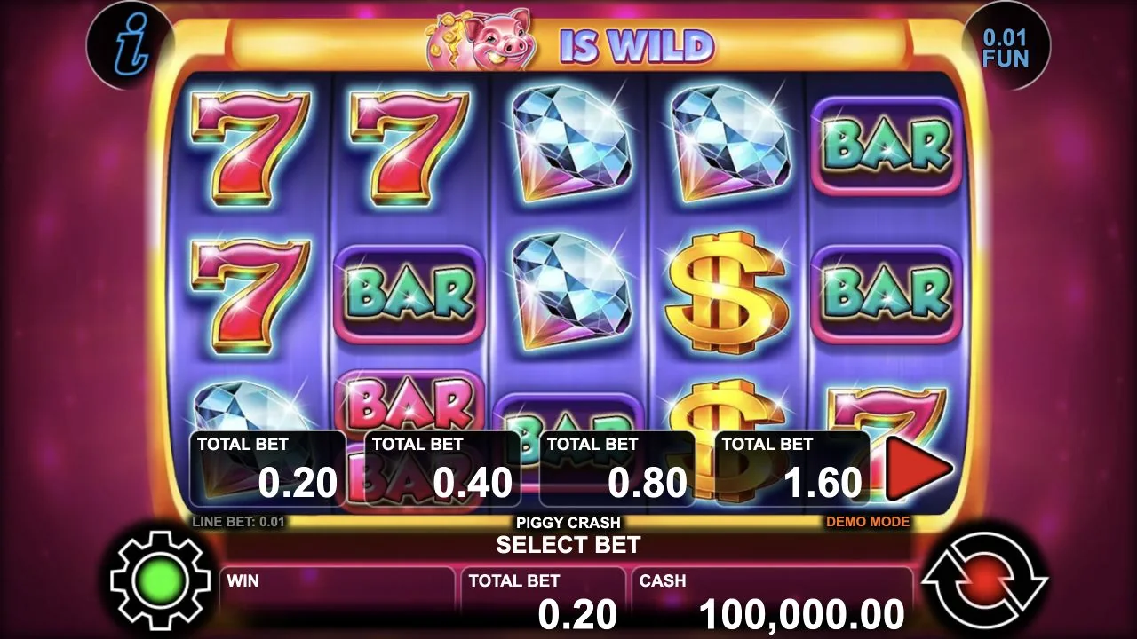 Piggy Crash gameplay screenshot showing the real reels and playing interface